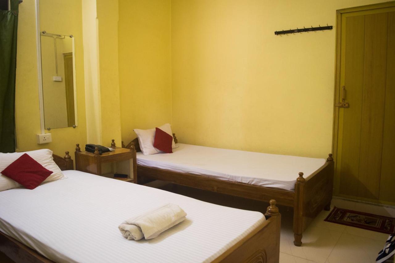 Sewak Lodge Silchar Luaran gambar