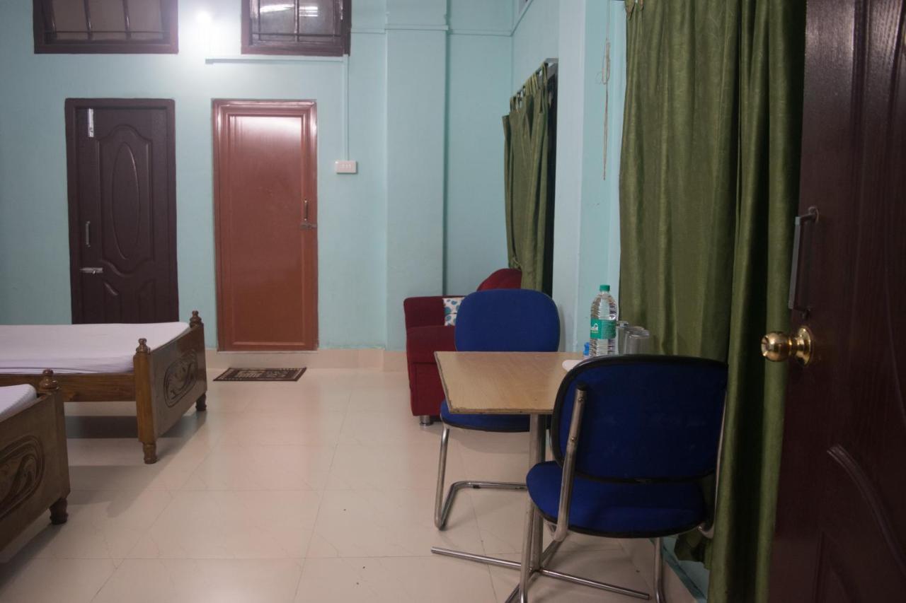Sewak Lodge Silchar Luaran gambar