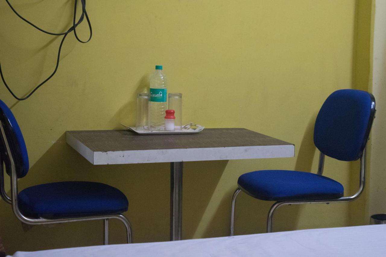 Sewak Lodge Silchar Luaran gambar